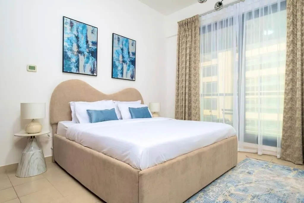 Escan Tower Marina View Apartment Dubai United Arab Emirates