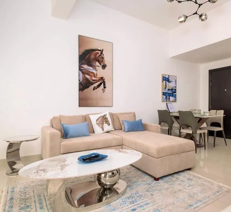 Escan Tower Marina View Apartment Dubai